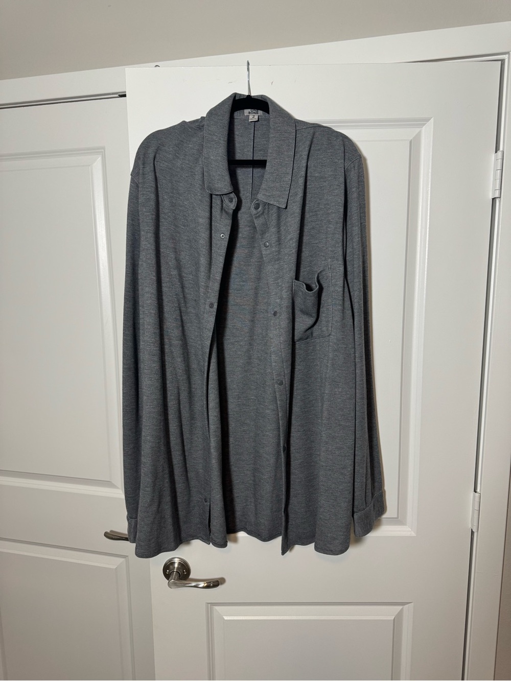 Men's Gray Button-Up Lightweight Button Up